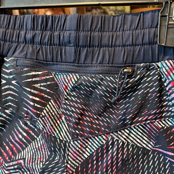 Patagonia women’s nine trails running shorts size small - Picture 7 of 10